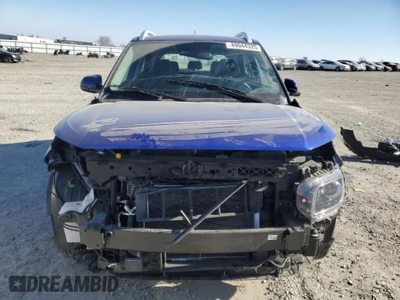 ✅ 2024 Hyundai Venue SEL • VIN: KMHRC8A34RU287902 • Lot: 89044325. Listed on Copart with 24,776 mi. Free auction sales archive from the USA and detailed vehicle history report at DreamBid. Image 5.