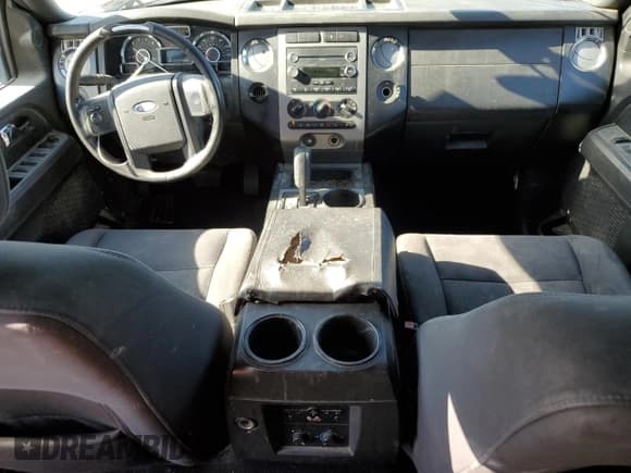 ✅ 2008 Ford Expedition Max SSV • VIN: 1FMFK15558LA48761 • Lot: 64095825. Listed on Copart with 237,697 mi. Free auction sales archive from the USA and detailed vehicle history report at DreamBid. Image 8.