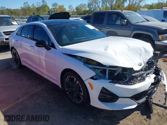 ✅ 2021 Kia K5 GT-Line • VIN: 5XXG64J26MG037711 • Lot: 43396998. Listed on IAAI with 105,400 mi. Free auction sales archive from the USA and detailed vehicle history report at DreamBid. Image 1.