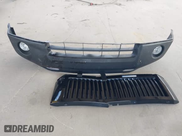 ✅ 2013 Ford Expedition Max Limited • VIN: 1FMJK2A50DEF23012 • Lot: 43803168. Wystawiony na IAAI z przebiegiem 158 362 mil. Bezpłatny archiwum sprzedaży aukcyjnych z USA i szczegółowy raport historii pojazdu na DreamBid. Zdjęcie 12.