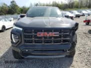 ✅ 2024 GMC Canyon 4WD AT4X • VIN: 1GTP6EEK4R1146736 • Lot: 51126715. Wystawiony na Copart z przebiegiem 15 037 mil. Bezpłatny archiwum sprzedaży aukcyjnych z USA i szczegółowy raport historii pojazdu na DreamBid. Zdjęcie 5.