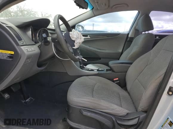 2012 Hyundai Sonata GLS with VIN 5NPEB4AC1CH319883, listed as a Copart auction lot 84568685 with 206,517 mi miles and Salvage title. Bid and sale history available at DreamBid. Image 7.