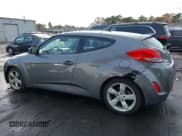 ✅ 2014 Hyundai Veloster • VIN: KMHTC6AD9EU192555 • Lot: 43606825. Wystawiony na IAAI z przebiegiem 69 171 mil. Bezpłatny archiwum sprzedaży aukcyjnych z USA i szczegółowy raport historii pojazdu na DreamBid. Zdjęcie 6.