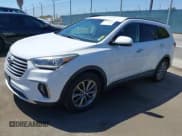 ✅ 2017 Hyundai Santa Fe SE • VIN: KM8SN4HF6HU190123 • Лот: 42316338. Опубликован ранее на IAAI с пробегом 151 409 миль. Бесплатный доступ к архиву аукционных продаж из США и подробный отчёт об истории автомобиля на DreamBid. Изображение 2.