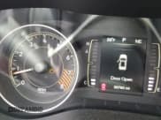 ✅ 2014 Jeep Cherokee Altitude • VIN: 1C4PJMCS1EW124461 • Lot: 62885365. Listed on Copart with 99,760 mi. Free auction sales archive from the USA and detailed vehicle history report at DreamBid. Image 9.