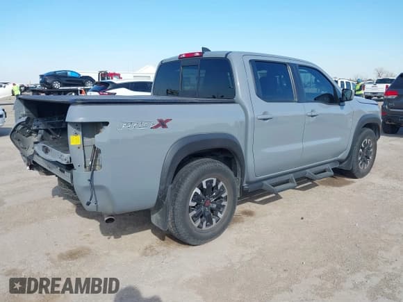 ✅ 2022 Nissan Frontier SV • VIN: 1N6ED1EJ0NN654747 • Lot: 41271819. Wystawiony na IAAI z przebiegiem 51 021 mil. Bezpłatny archiwum sprzedaży aukcyjnych z USA i szczegółowy raport historii pojazdu na DreamBid. Zdjęcie 4.