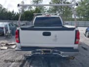 ✅ 2005 Chevrolet Silverado 2500HD LT • VIN: 1GCHK23295F952151 • Lot: 41400197. Wystawiony na IAAI z przebiegiem 285 971 mil. Bezpłatny archiwum sprzedaży aukcyjnych z USA i szczegółowy raport historii pojazdu na DreamBid. Zdjęcie 16.