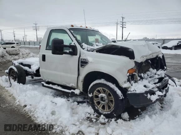 ✅ 2008 Ford F-350 XL • VIN: 1FDSF34518ED31999 • Лот: 43069015. Опубликован ранее на Copart с пробегом 274 981 миль. Бесплатный доступ к архиву аукционных продаж из США и подробный отчёт об истории автомобиля на DreamBid. Изображение 4.