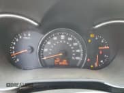 ✅ 2014 Kia Sorento LX • VIN: 5XYKTDA78EG482124 • Лот: 70655535. Опубликован ранее на Copart с пробегом 90 965 миль. Бесплатный доступ к архиву аукционных продаж из США и подробный отчёт об истории автомобиля на DreamBid. Изображение 9.