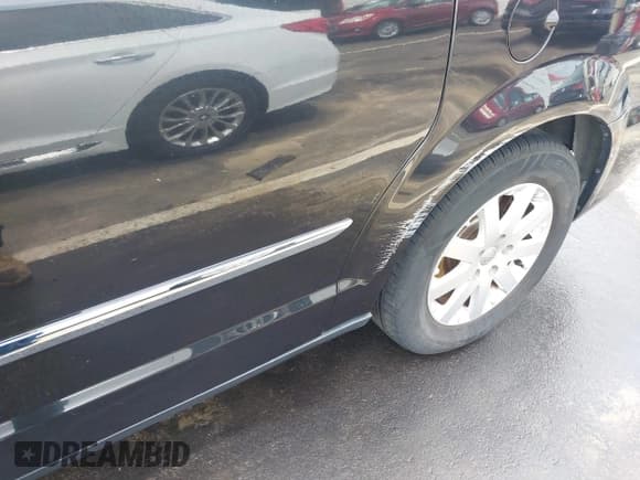 ✅ 2012 Chrysler Town & Country Touring L • VIN: 2C4RC1CG5CR287603 • Лот: 43089125. Опубликован ранее на IAAI с пробегом 169 966 миль. Бесплатный доступ к архиву аукционных продаж из США и подробный отчёт об истории автомобиля на DreamBid. Изображение 18.