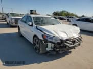 ✅ 2022 Volkswagen Passat R-Line • VIN: 1VWMA7A39NC006530 • Лот: 70466544. Опубликован ранее на Copart с пробегом Не указан. Бесплатный доступ к архиву аукционных продаж из США и подробный отчёт об истории автомобиля на DreamBid. Изображение 10.