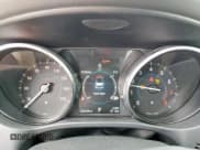 ✅ 2017 Jaguar F-Pace 35t • VIN: SADCS2BV1HA065476 • Lot: 55489435. Wystawiony na Copart z przebiegiem 132 229 mil. Bezpłatny archiwum sprzedaży aukcyjnych z USA i szczegółowy raport historii pojazdu na DreamBid. Zdjęcie 9.