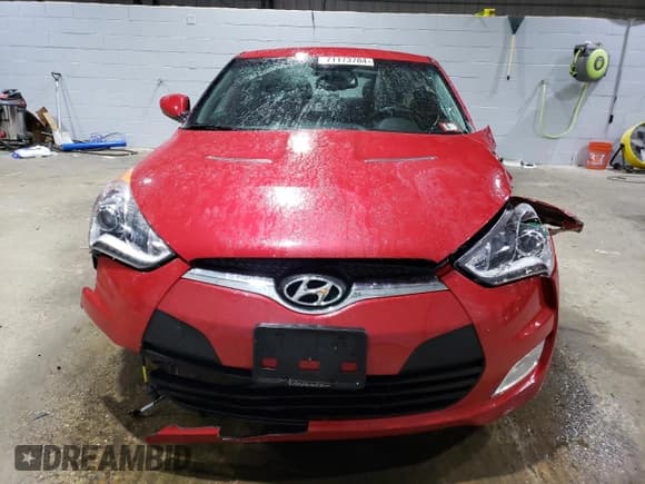 ✅ 2015 Hyundai Veloster • VIN: KMHTC6AD0FU222897 • Lot: 71173704. Wystawiony na Copart z przebiegiem 37 026 mil. Bezpłatny archiwum sprzedaży aukcyjnych z USA i szczegółowy raport historii pojazdu na DreamBid. Zdjęcie 5.