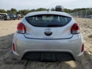 ✅ 2014 Hyundai Veloster • VIN: KMHTC6AD4EU183147 • Lot: 72961414. Wystawiony na Copart z przebiegiem 141 499 mil. Bezpłatny archiwum sprzedaży aukcyjnych z USA i szczegółowy raport historii pojazdu na DreamBid. Zdjęcie 6.