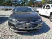 2018 Chevrolet Malibu LS z VIN 1G1ZC5ST1JF172371, wystawiony jako Copart lot #80780405 z przebiegiem 133 856 mil mil oraz Szkoda całkowita • Salvage title. Historia ofert i sprzedaży dostępna na DreamBid. Obrazek 5.