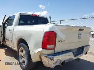 ✅ 2010 Dodge 1500 SLT • VIN: 1D7RB1CT0AS226404 • Lot: 42178444. Wystawiony na IAAI z przebiegiem 217 062 mil. Bezpłatny archiwum sprzedaży aukcyjnych z USA i szczegółowy raport historii pojazdu na DreamBid. Zdjęcie 6.