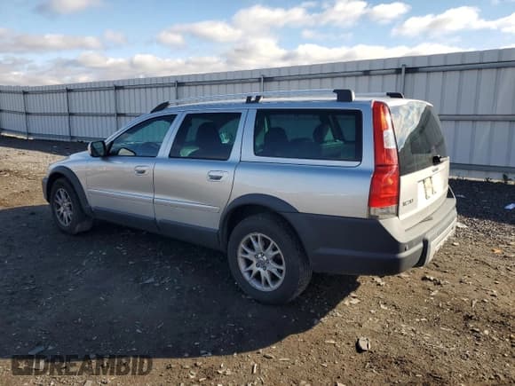 ✅ 2007 Volvo XC70 • VIN: YV4SZ592971265100 • Lot: 93423335. Listed on Copart with 228,148 mi. Free auction sales archive from the USA and detailed vehicle history report at DreamBid. Image 2.
