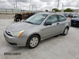 ✅ 2008 Ford Focus S • VIN: 1FAHP32N98W276085 • Lot: 60651325. Wystawiony na Copart z przebiegiem 93 638 mil. Bezpłatny archiwum sprzedaży aukcyjnych z USA i szczegółowy raport historii pojazdu na DreamBid. Zdjęcie 1.