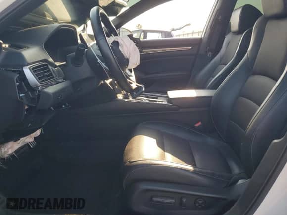 2018 Honda Accord Sport с VIN 1HGCV1F35JA199548, выставлен на аукционе Copart как лот 80586065 с пробегом 105 106 миль миль и Списание • Salvage title. История ставок и продаж доступна на DreamBid. Изображение 7.