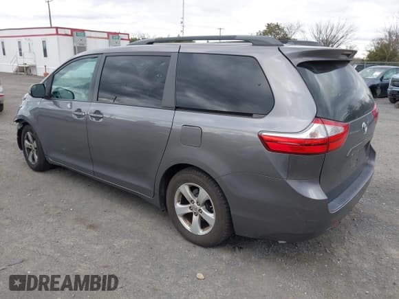 ✅ 2017 Toyota Sienna LE • VIN: 5TDKZ3DC0HS890531 • Lot: 43651552. Listed on IAAI with 182,173 mi. Free auction sales archive from the USA and detailed vehicle history report at DreamBid. Image 3.