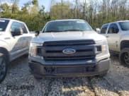 ✅ 2019 Ford F-150 XL • VIN: 1FTEW1C53KKC90291 • Lot: 81396495. Wystawiony na Copart z przebiegiem 156 117 mil. Bezpłatny archiwum sprzedaży aukcyjnych z USA i szczegółowy raport historii pojazdu na DreamBid. Zdjęcie 5.