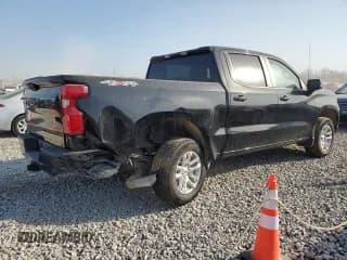 ✅ 2024 Chevrolet Silverado 1500 RST • VIN: 1GCPDEEK0RZ260272 • Lot: 47801505. Wystawiony na Copart z przebiegiem 35 877 mil. Bezpłatny archiwum sprzedaży aukcyjnych z USA i szczegółowy raport historii pojazdu na DreamBid. Zdjęcie 3.