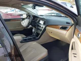 2015 Hyundai Sonata Limited с VIN 5NPE34AF8FH236849, выставлен на аукционе IAAI как лот 43263788 с пробегом 116 609 миль миль и . История ставок и продаж доступна на DreamBid. Изображение 5.