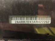 ✅ 2010 Chrysler Town & Country Limited • VIN: 2A4RR7DX3AR422262 • Lot: 42321224. Wystawiony na IAAI z przebiegiem 285 000 mil. Bezpłatny archiwum sprzedaży aukcyjnych z USA i szczegółowy raport historii pojazdu na DreamBid. Zdjęcie 9.