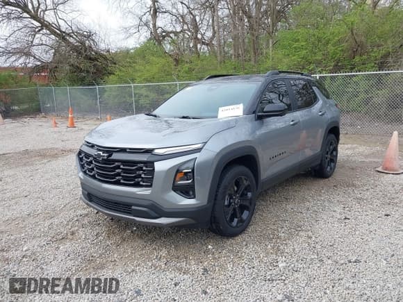 ✅ 2025 Chevrolet Equinox FWD LT • VIN: 3GNAXHEG4SL103858 • Lot: 42014156. Wystawiony na IAAI z przebiegiem 4 156 mil. Bezpłatny archiwum sprzedaży aukcyjnych z USA i szczegółowy raport historii pojazdu na DreamBid. Zdjęcie 2.