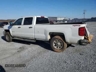 2017 Chevrolet Silverado 3500HD Work Truck с VIN 1GC4KYCY7HF141670, выставлен на аукционе Copart как лот 82286874 с пробегом 202 697 миль миль и Списание • Salvage title. История ставок и продаж доступна на DreamBid. Изображение 2.