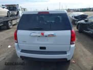 ✅ 2006 Saturn VUE • VIN: 5GZCZ33D76S834426 • Lot: 41994762. Wystawiony na IAAI z przebiegiem 155 382 mil. Bezpłatny archiwum sprzedaży aukcyjnych z USA i szczegółowy raport historii pojazdu na DreamBid. Zdjęcie 16.