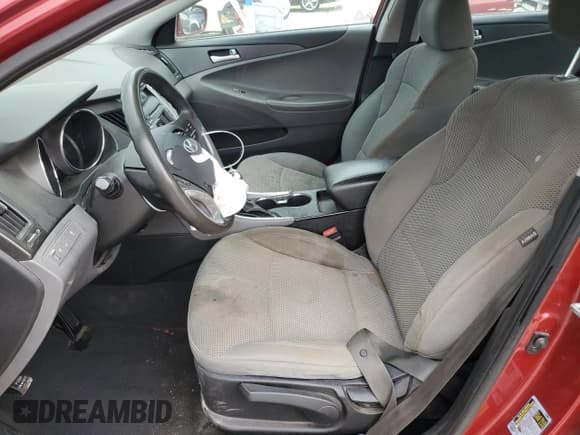 ✅ 2014 Hyundai Sonata GLS • VIN: 5NPEB4AC9EH843978 • Lot: 69616764. Listed on Copart with 152,229 mi. Free auction sales archive from the USA and detailed vehicle history report at DreamBid. Image 7.