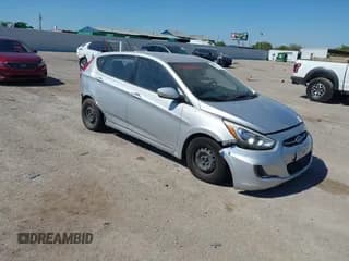 ✅ 2015 Hyundai Accent GS • VIN: KMHCT5AE6FU213107 • Lot: 43430089. Wystawiony na IAAI z przebiegiem 131 496 mil. Bezpłatny archiwum sprzedaży aukcyjnych z USA i szczegółowy raport historii pojazdu na DreamBid. Zdjęcie 1.