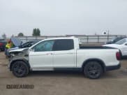 ✅ 2019 Honda Ridgeline Sport • VIN: 5FPYK2F15KB007451 • Lot: 43315867. Listed on IAAI with 70,404 mi. Free auction sales archive from the USA and detailed vehicle history report at DreamBid. Image 15.