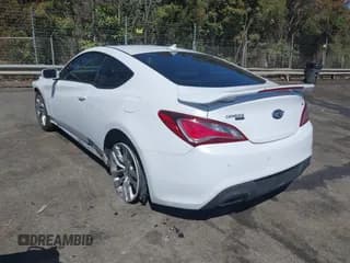 ✅ 2016 Hyundai Genesis Coupe R-Spec • VIN: KMHHU6KJ7GU132025 • Lot: 41848778. Wystawiony na IAAI z przebiegiem 63 562 mil. Bezpłatny archiwum sprzedaży aukcyjnych z USA i szczegółowy raport historii pojazdu na DreamBid. Zdjęcie 3.