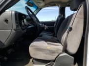 ✅ 2007 GMC Sierra 2500HD SLE1 • VIN: 1GTHK29U57E189157 • Лот: 59955495. Опубликован ранее на Copart с пробегом 151 392 миль. Бесплатный доступ к архиву аукционных продаж из США и подробный отчёт об истории автомобиля на DreamBid. Изображение 7.