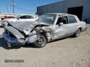 ✅ 1984 Oldsmobile Cutlass Supreme • VIN: 1G3AR69A7EM484256 • Lot: 49709405. Wystawiony na Copart z przebiegiem 437 399 mil. Bezpłatny archiwum sprzedaży aukcyjnych z USA i szczegółowy raport historii pojazdu na DreamBid. Zdjęcie 1.