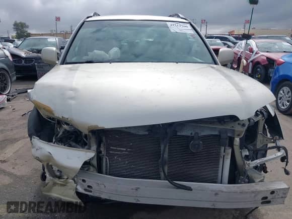 2001 Toyota Highlander z VIN JTEGF21A010014509, wystawiony jako IAAI lot #41512700 z przebiegiem 165 065 mil mil oraz . Historia ofert i sprzedaży dostępna na DreamBid. Obrazek 13.