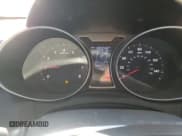 ✅ 2014 Hyundai Veloster • VIN: KMHTC6AD5EU209237 • Lot: 44458125. Wystawiony na Copart z przebiegiem 100 246 mil. Bezpłatny archiwum sprzedaży aukcyjnych z USA i szczegółowy raport historii pojazdu na DreamBid. Zdjęcie 9.