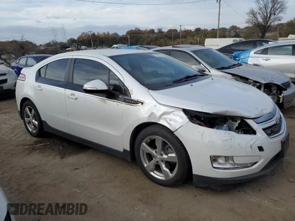 ✅ 2015 Chevrolet Volt • VIN: 1G1RB6E44FU111175 • Lot: 78851994. Wystawiony na Copart z przebiegiem 131 915 mil. Bezpłatny archiwum sprzedaży aukcyjnych z USA i szczegółowy raport historii pojazdu na DreamBid. Zdjęcie 4.