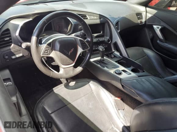 2015 Chevrolet Corvette Z51 2LT с VIN 1G1YK2D79F5123493, выставлен на аукционе Copart как лот 74312244 с пробегом Не указан миль и Списание • Salvage title. История ставок и продаж доступна на DreamBid. Изображение 8.