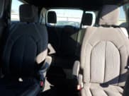 ✅ 2021 Chrysler Pacifica Touring • VIN: 2C4RC3FG3MR537414 • Lot: 42700535. Wystawiony na Copart z przebiegiem 117 445 mil. Bezpłatny archiwum sprzedaży aukcyjnych z USA i szczegółowy raport historii pojazdu na DreamBid. Zdjęcie 9.