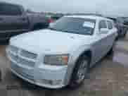 2008 Dodge Magnum SXT z VIN 2D4FV37V78H192963, wystawiony jako IAAI lot #41420016 z przebiegiem 191 238 mil mil oraz . Historia ofert i sprzedaży dostępna na DreamBid. Obrazek 2.