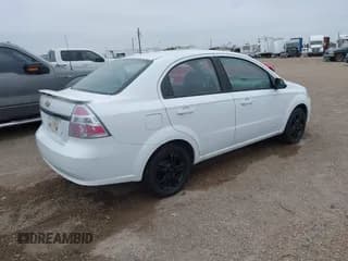 ✅ 2011 Chevrolet Aveo 2LT • VIN: KL1TG5DE2BB220153 • Lot: 41592416. Wystawiony na IAAI z przebiegiem 178 789 mil. Bezpłatny archiwum sprzedaży aukcyjnych z USA i szczegółowy raport historii pojazdu na DreamBid. Zdjęcie 4.