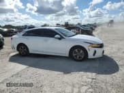 ✅ 2021 Kia K5 LX • VIN: 5XXG24J2XMG014265 • Lot: 84567365. Wystawiony na Copart z przebiegiem 125 872 mil. Bezpłatny archiwum sprzedaży aukcyjnych z USA i szczegółowy raport historii pojazdu na DreamBid. Zdjęcie 14.