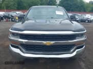 ✅ 2019 Chevrolet Silverado 1500 LT • VIN: 2GCRCPEC7K1143450 • Lot: 42453560. Wystawiony na IAAI z przebiegiem 135 756 mil. Bezpłatny archiwum sprzedaży aukcyjnych z USA i szczegółowy raport historii pojazdu na DreamBid. Zdjęcie 12.