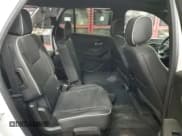 ✅ 2022 Chevrolet Traverse Premier • VIN: 1GNEVKKW8NJ165985 • Lot: 38068244. Wystawiony na Copart z przebiegiem 11 007 mil. Bezpłatny archiwum sprzedaży aukcyjnych z USA i szczegółowy raport historii pojazdu na DreamBid. Zdjęcie 11.