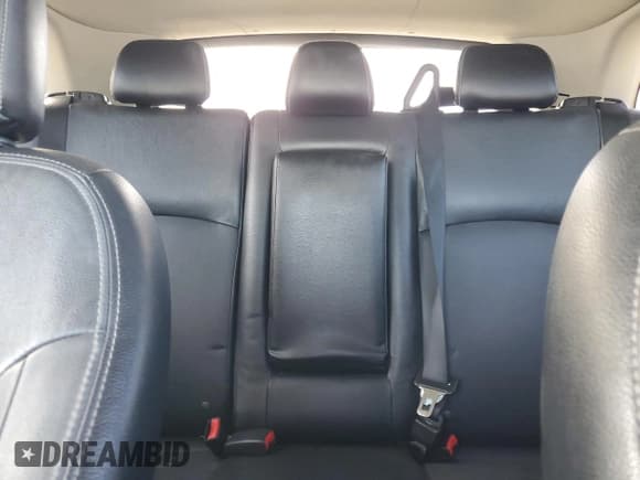 ✅ 2015 Mitsubishi Outlander SE • VIN: 4A4AR4AU0FE035886 • Лот: 90954815. Опубликован ранее на Copart с пробегом 46 698 миль. Бесплатный доступ к архиву аукционных продаж из США и подробный отчёт об истории автомобиля на DreamBid. Изображение 10.