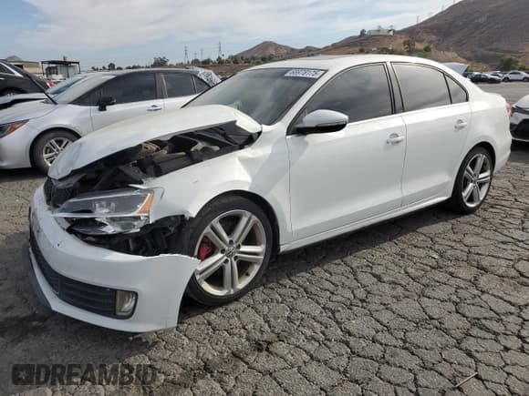 ✅ 2015 Volkswagen Jetta GLI SEL • VIN: 3VW5T7AJ5FM279395 • Lot: 68978175. Wystawiony na Copart z przebiegiem 147 692 mil. Bezpłatny archiwum sprzedaży aukcyjnych z USA i szczegółowy raport historii pojazdu na DreamBid. Zdjęcie 1.