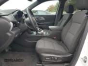 ✅ 2023 Chevrolet Traverse LT Cloth • VIN: 1GNERGKWXPJ175177 • Lot: 66147504. Wystawiony na Copart z przebiegiem 22 893 mil. Bezpłatny archiwum sprzedaży aukcyjnych z USA i szczegółowy raport historii pojazdu na DreamBid. Zdjęcie 7.